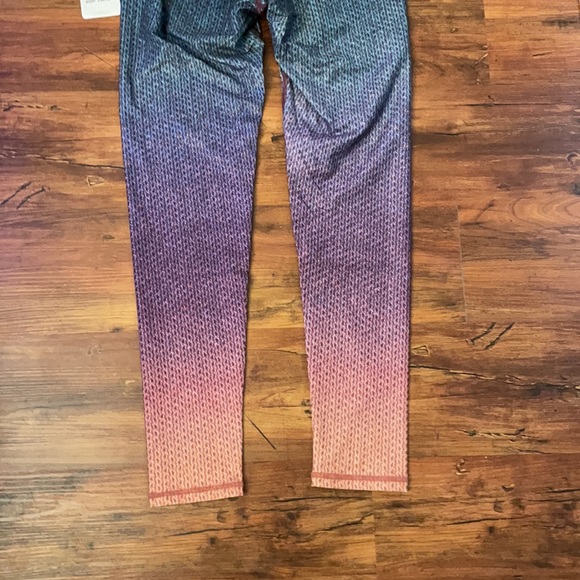 Sol & Mane Cora Fade Legging, L, NWT - Picture 6 of 7